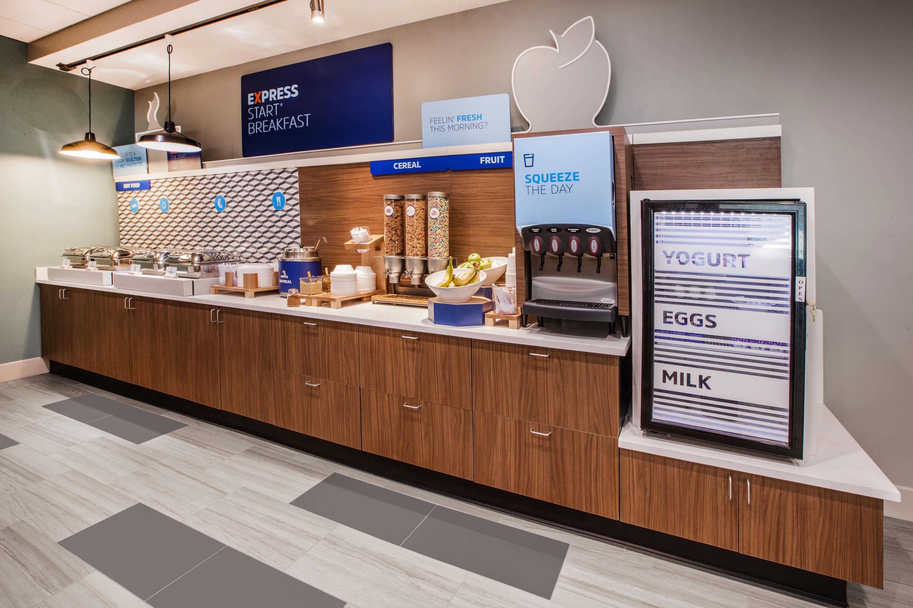 Holiday Inn Express Simi Valley By Ihg Dış mekan fotoğraf