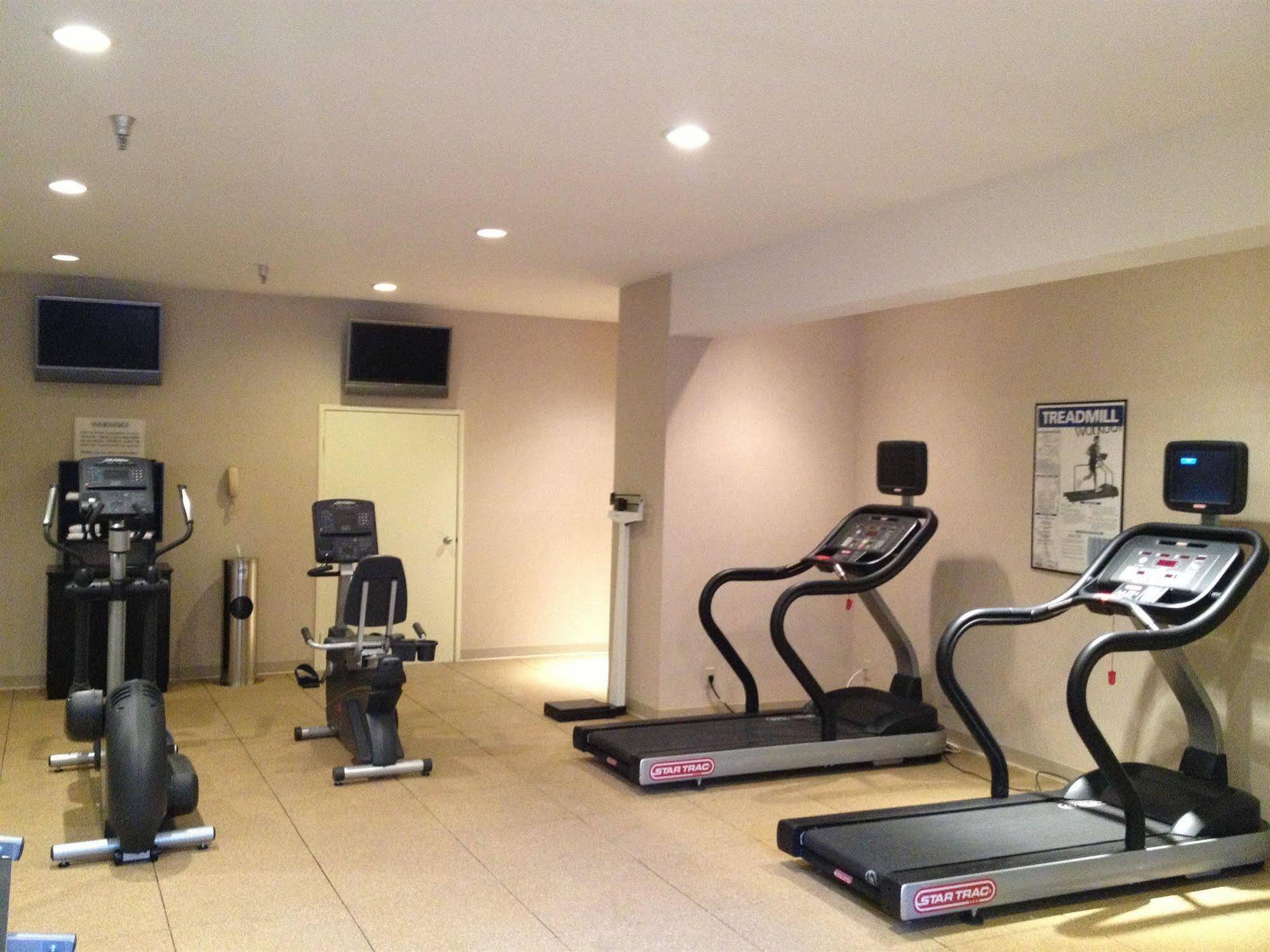 Holiday Inn Express Simi Valley By Ihg Dış mekan fotoğraf
